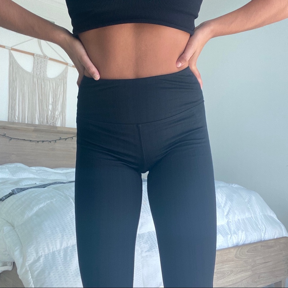 Mondetta Black Leggings
